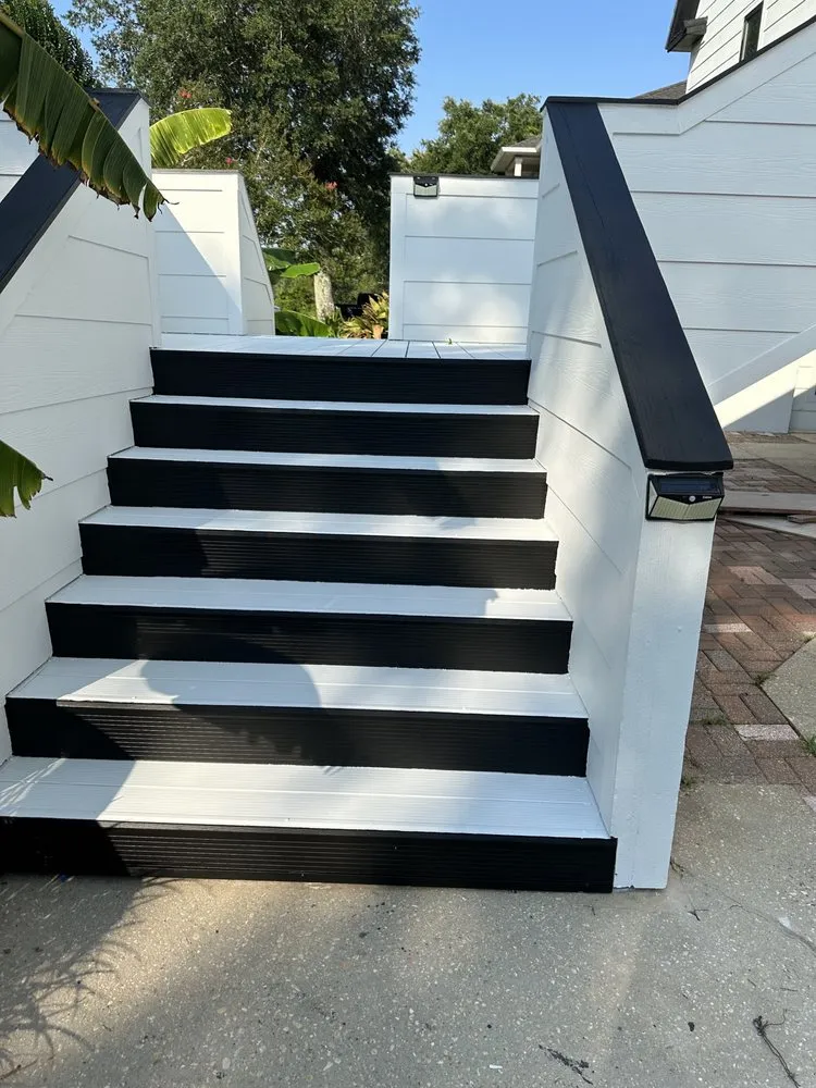 Top-rated landscaping services in Fort Walton Beach, FL by El Fenix Construction