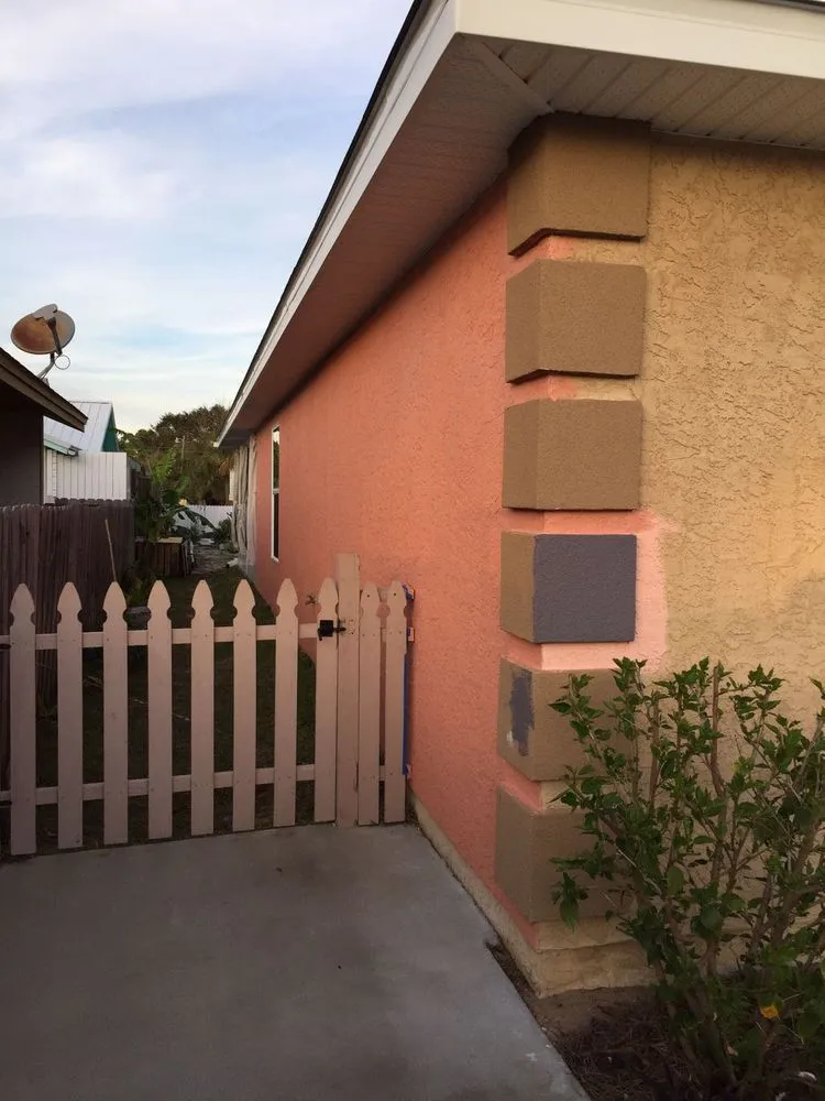 Professional residential landscaping in Fort Walton Beach, FL by El Fenix Construction