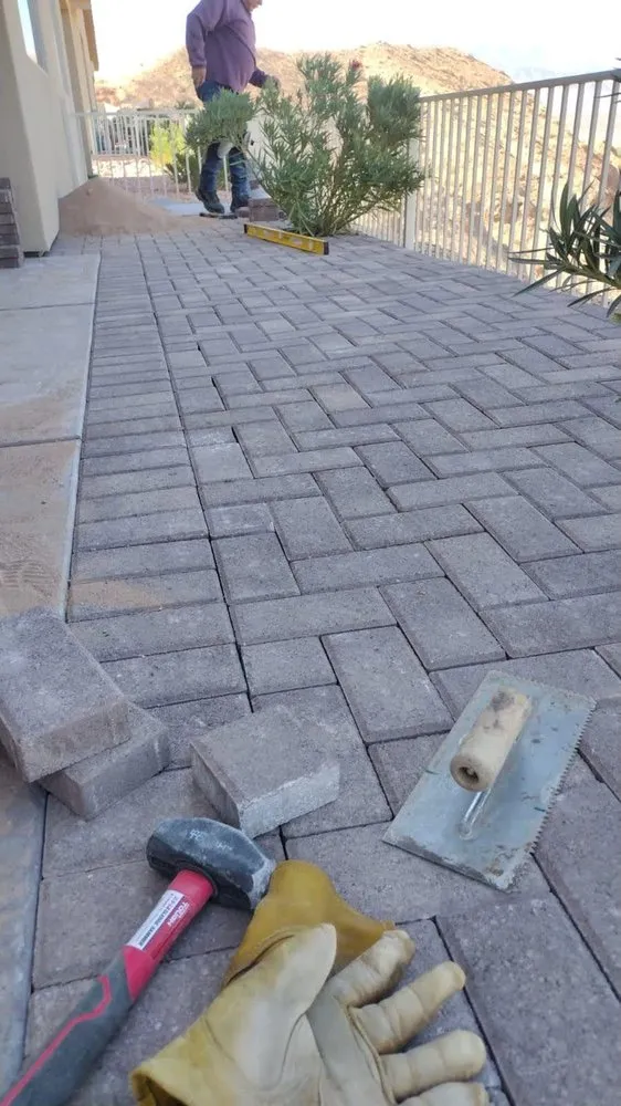 Expert outdoor landscaping in Mesquite, NV by El Gallo