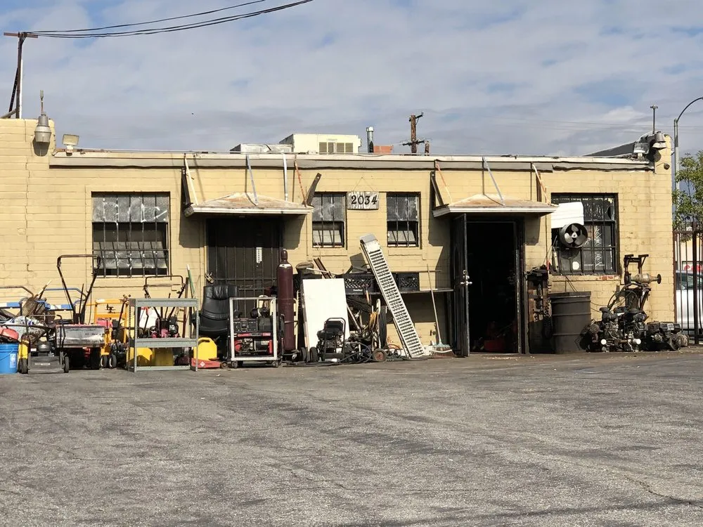 Local landscaping services in Alhambra, CA - El Gordo Lawn Mowers Incorp