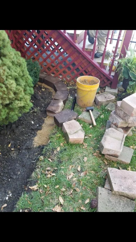 Top-rated residential landscaping in Evanston, IL by E.L. Green Is Life