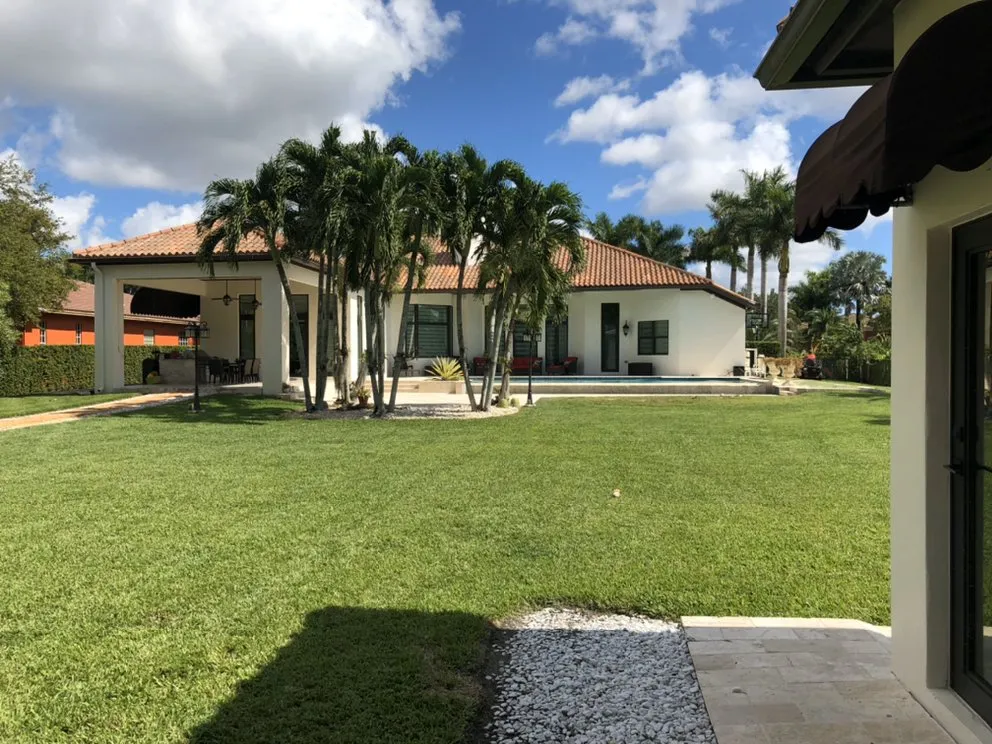 Custom landscape installation in Miami, FL by El Jicaro