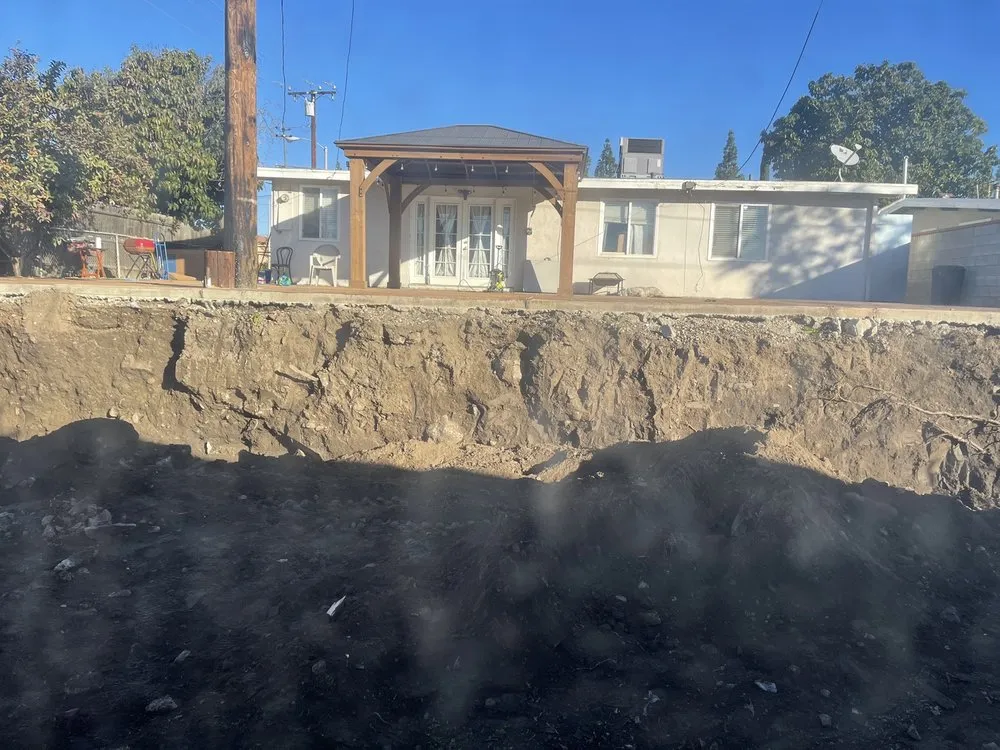 Affordable garden landscaping in West Covina, CA by E.L Landscaping & Masonry