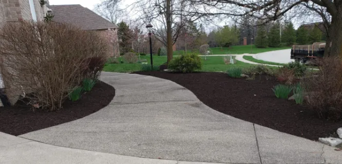 Trusted lawn care service in Indianapolis, IN by El Llano Landscaping