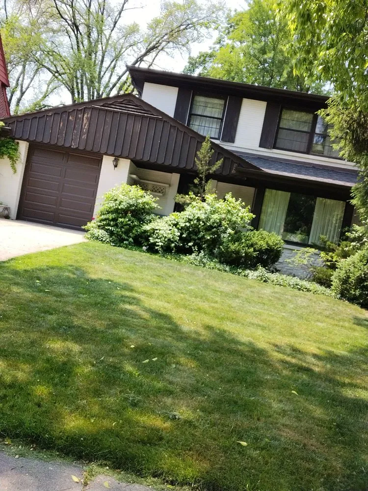 Trusted residential landscaping in Chicago, IL by El Mae Lawn Care Services