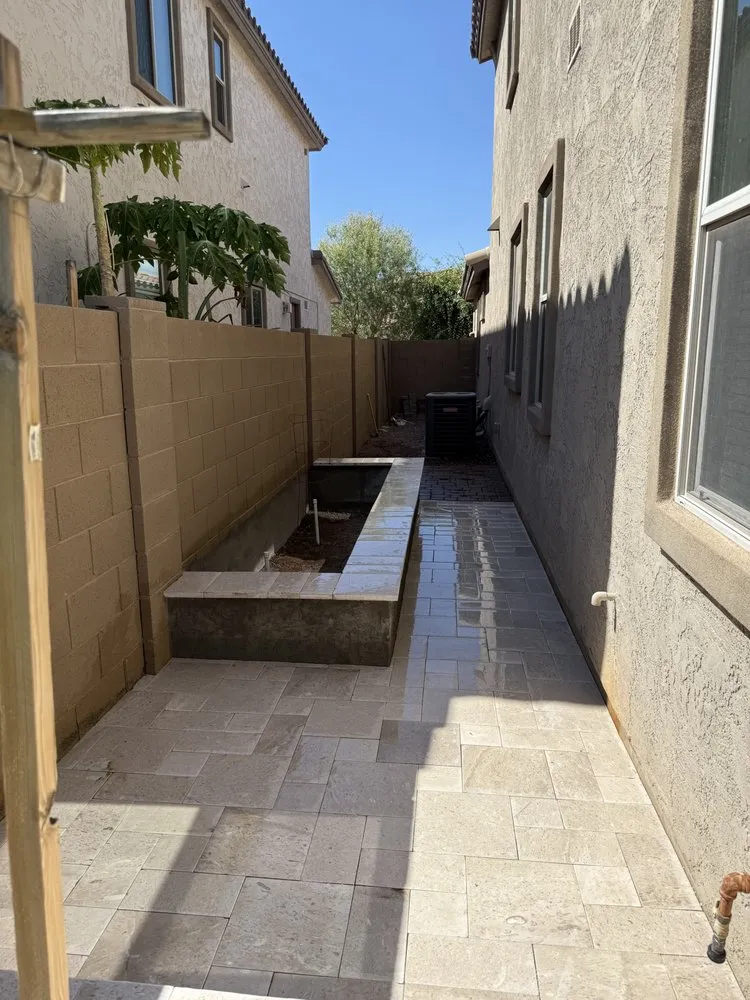 Expert yard maintenance in Peoria, AZ by El Mana Landscaping