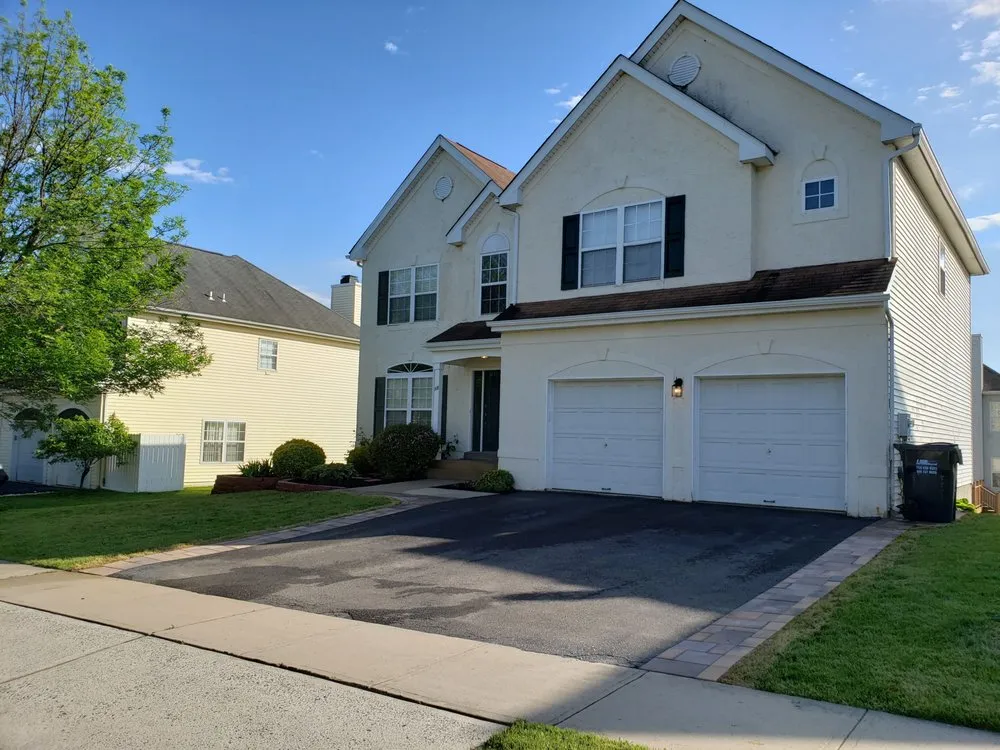 Custom yard maintenance with custom design across Phillipsburg, NJ - El Olan Cleaning Services