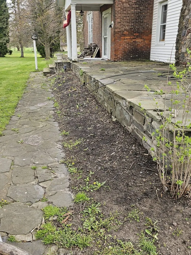 Affordable garden landscaping experts serving Geneva, NY - El Paisano Landscaping