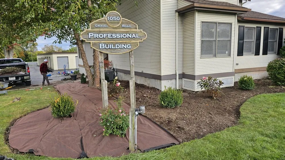 Professional garden landscaping in Geneva, NY by El Paisano Landscaping