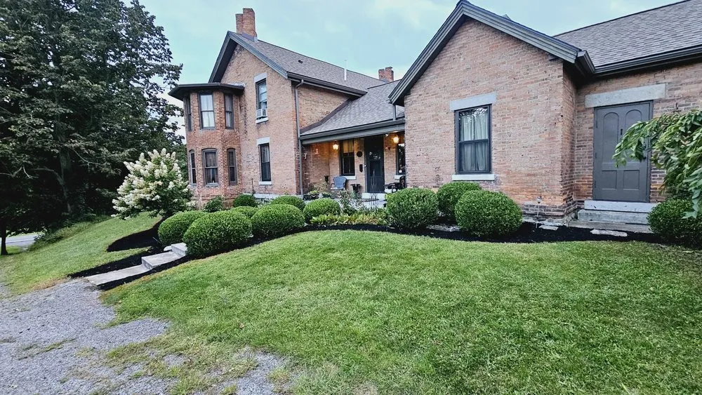 Reliable yard cleanup service in Geneva, NY - El Paisano Landscaping