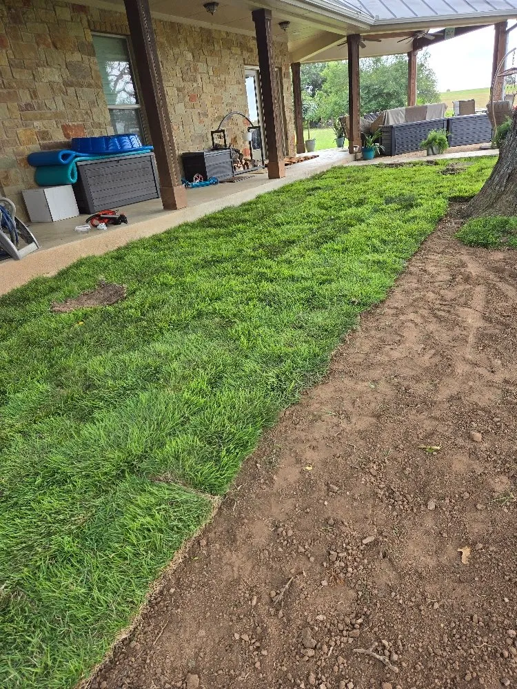 Professional garden landscaping for homes across Austin, TX - El Quetzal Lawn & Landscaping