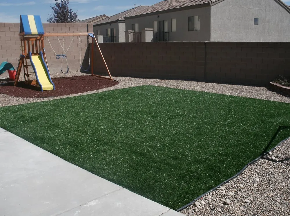 Expert residential landscaping in Las Vegas, NV by El Rancherito Lawn Maintenance