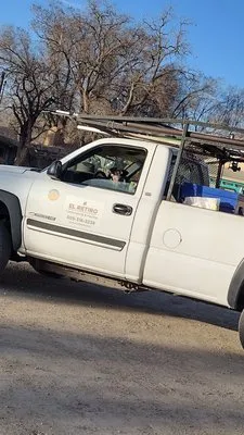 El Retiro Landscaping Logo