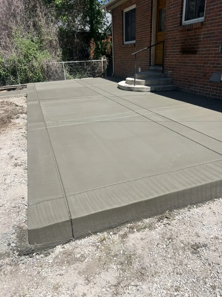 Trusted lawn mowing service in Commerce City, CO by El Rey Construction