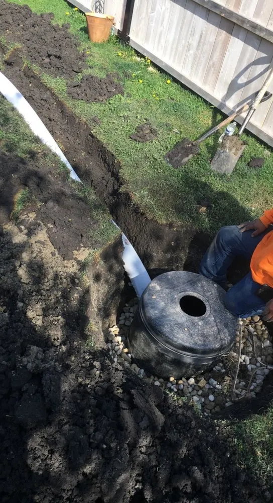 Affordable residential landscaping in Chicago, IL - El Tecomate Landscaping