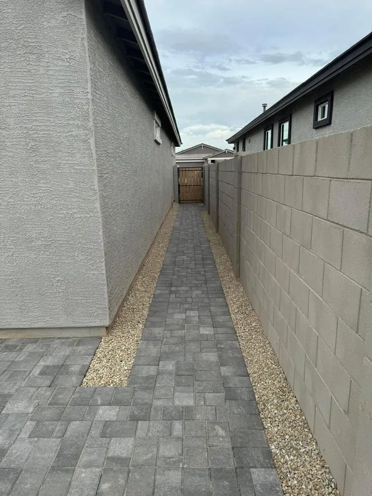 Local lawn care service for year-round maintenance across Maricopa, AZ - El Valle Landscaping Service