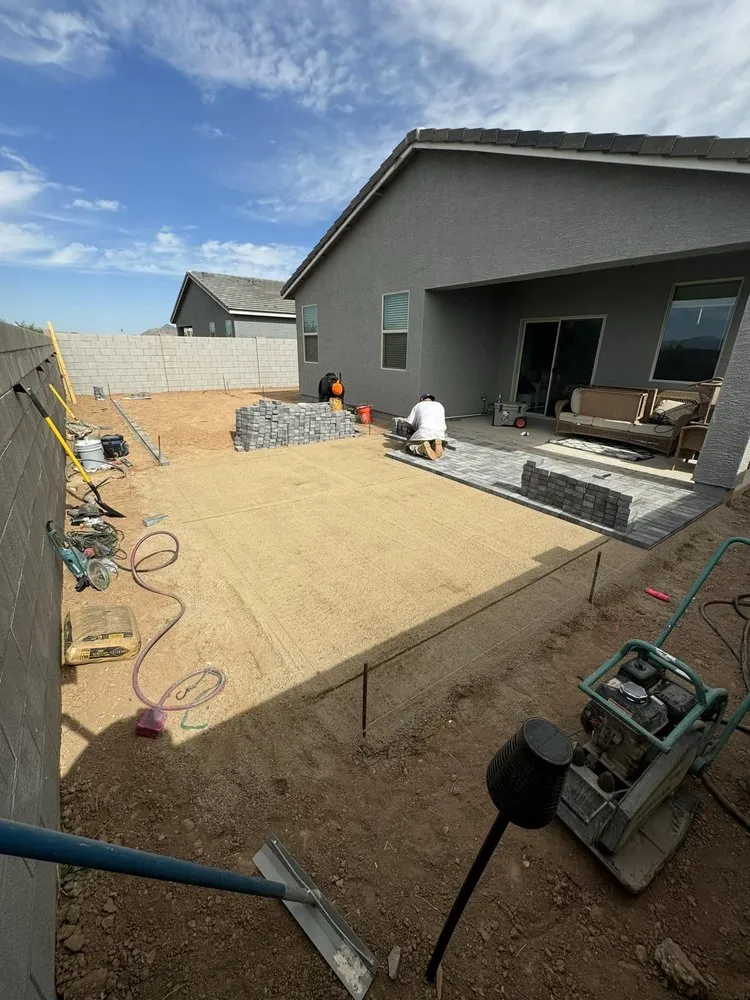 Custom yard maintenance experts serving Maricopa, AZ - El Valle Landscaping Service