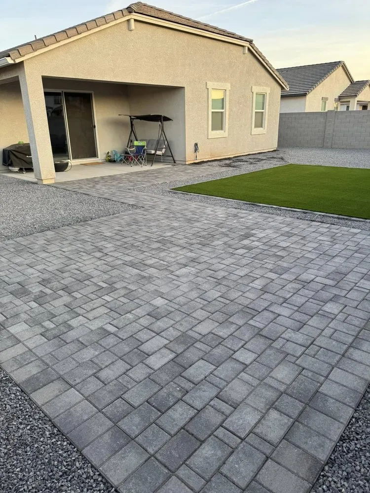 Top-rated yard cleanup service for homes across Maricopa, AZ - El Valle Landscaping Service