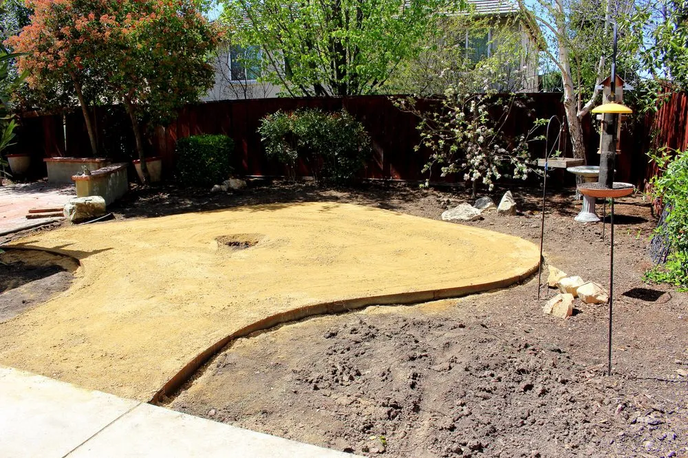 Custom landscape design for year-round maintenance in Creston, CA by Elationscapes