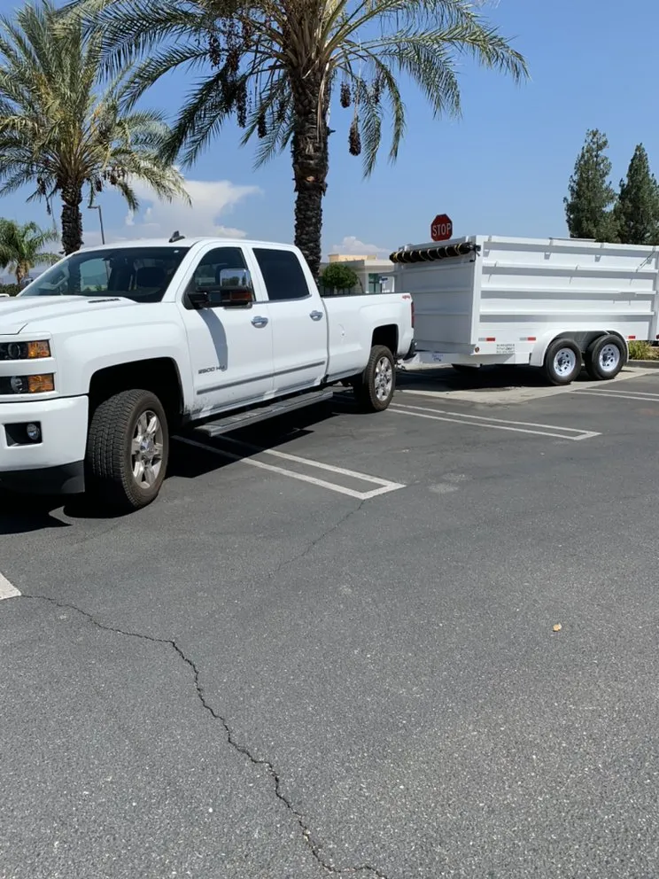 Affordable yard maintenance for homes across San Jacinto, CA - Elcalifornio Wood