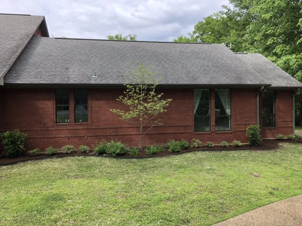 Top-rated lawn care service near you in Athens, TX by Elder Creek Landscaping