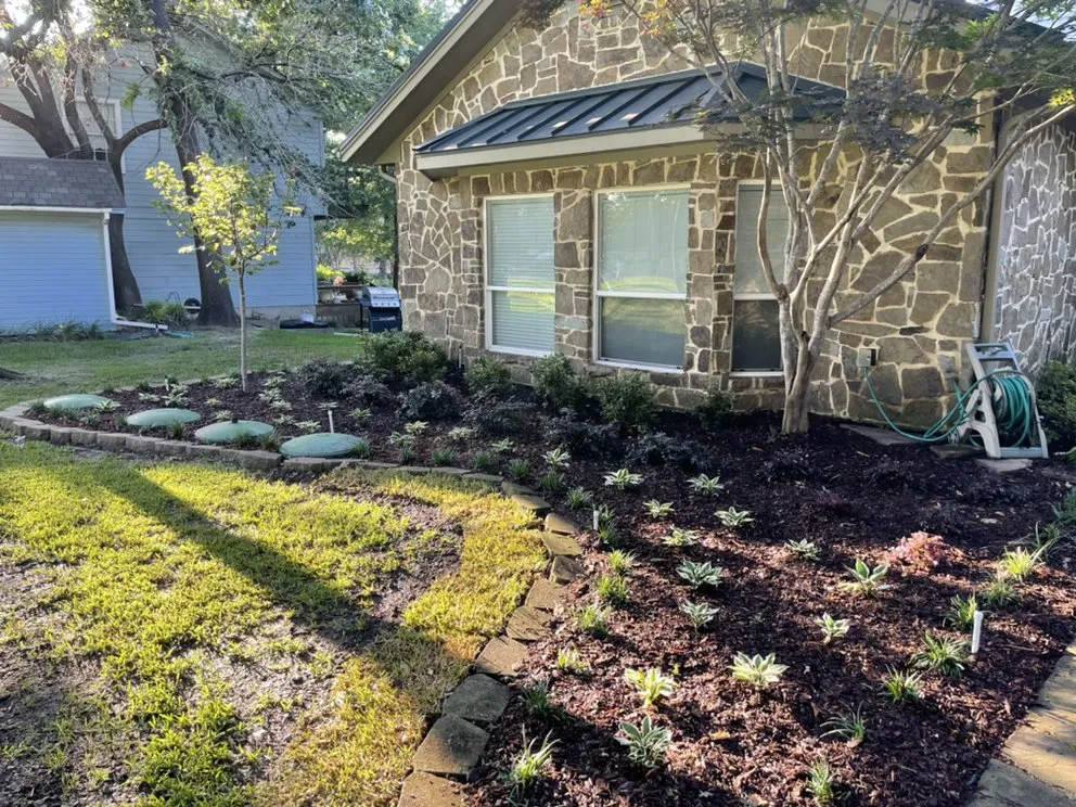 Professional residential landscaping experts serving Athens, TX - Elder Creek Landscaping