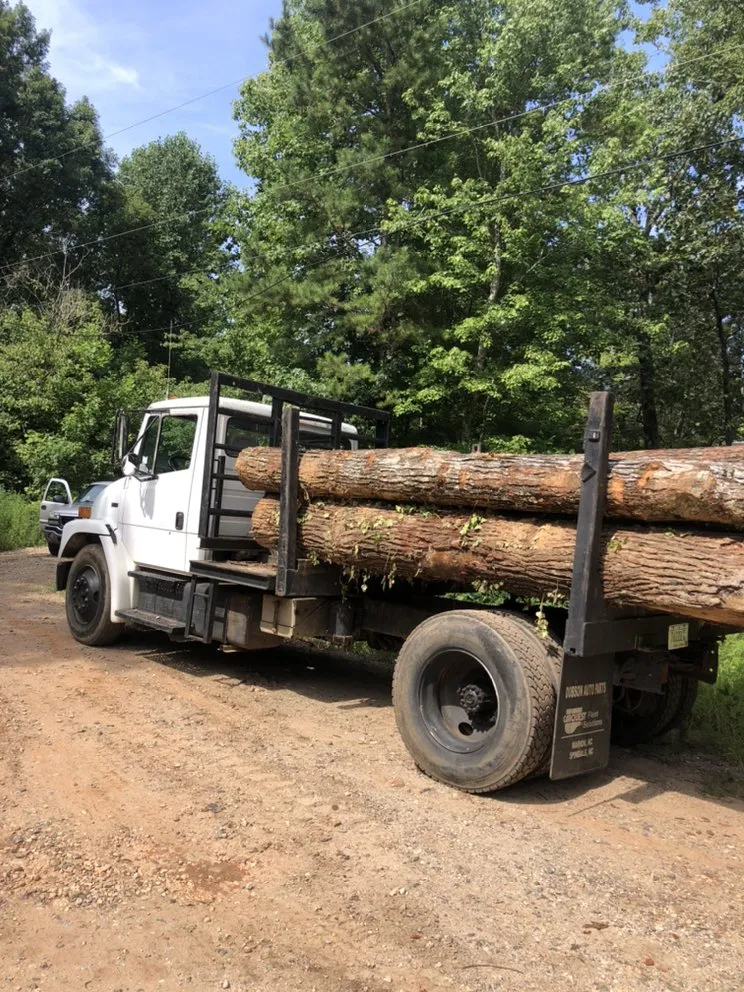Reliable landscaping services in Gaffney, SC by Elders farm