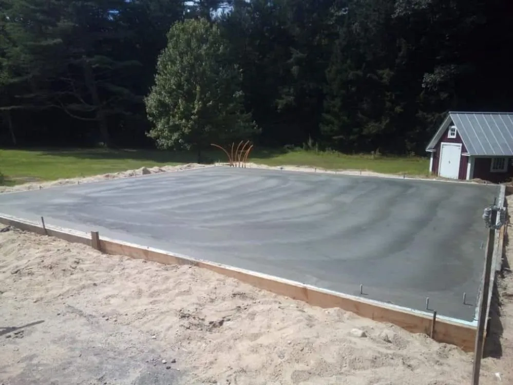 Reliable lawn care service experts serving Concord, NH - Eldridge Concrete