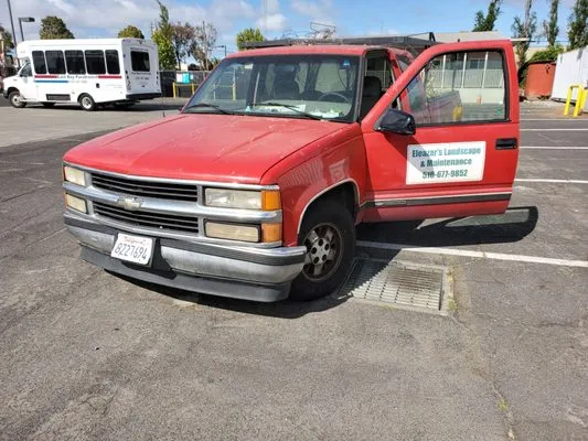 Eleazars Landscaping Logo