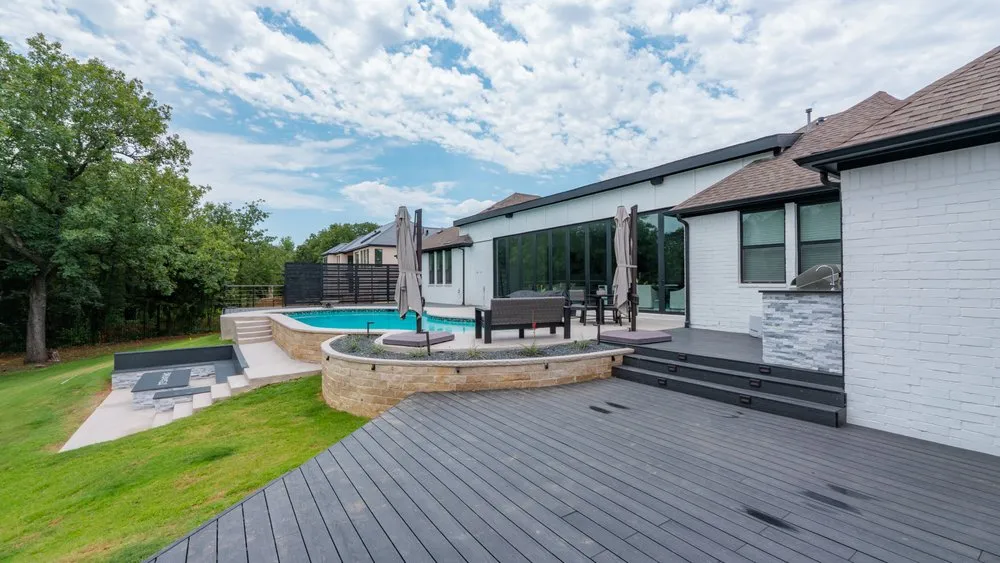 Affordable garden landscaping in Carrollton, TX - Elegance Outdoor Living