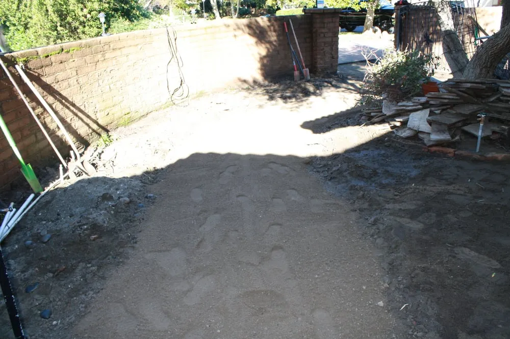 Custom garden landscaping for year-round maintenance across Escondido, CA - Elegant Landscape