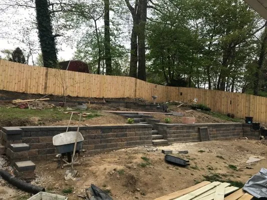 Elegant Landscaping & Lawn Services Logo