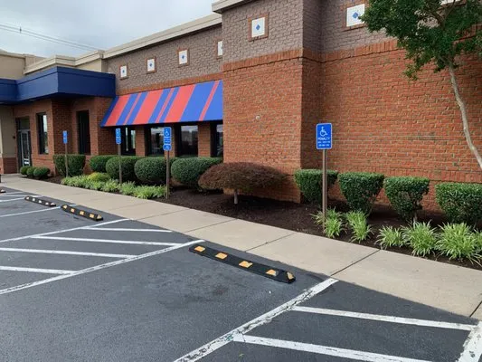 Elegant Landscaping Logo