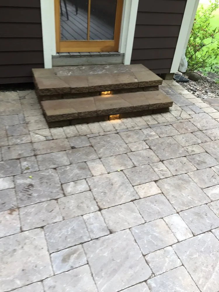 Reliable yard cleanup service in Norwood Young America, MN by Elegant Outdoors