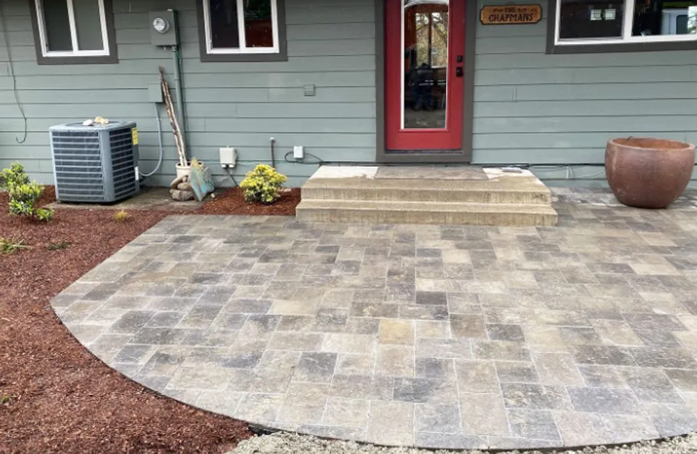 Expert garden landscaping with custom design in Central Point, OR by Element Landscape Maintenance