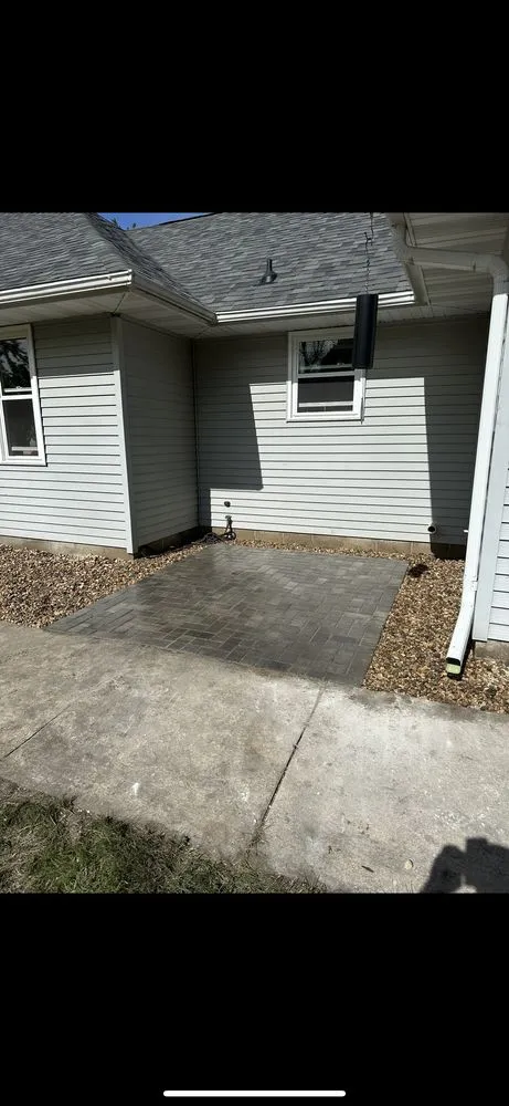 Reliable yard cleanup service experts serving Jefferson, IA - Element Lawn & Landscape