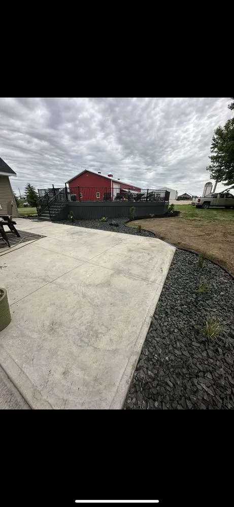 Affordable yard cleanup service in Jefferson, IA by Element Lawn & Landscape