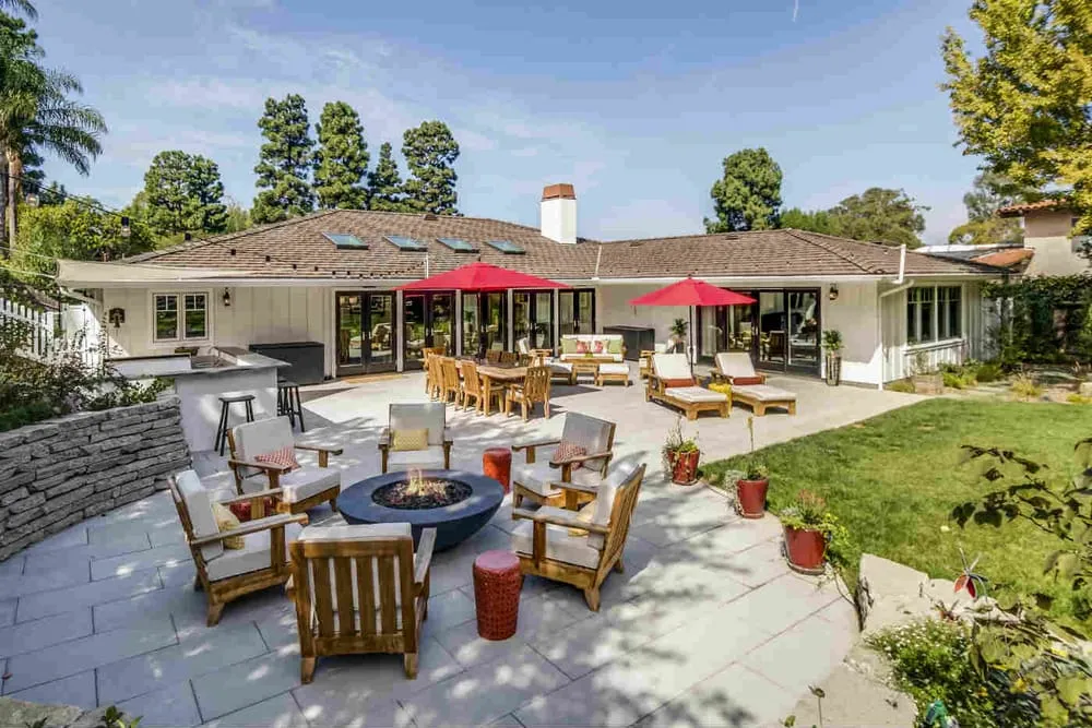 Expert lawn mowing service experts serving Lomita, CA - Element Pavers