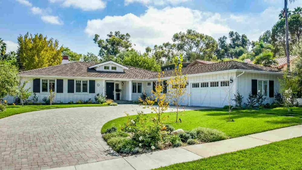 Expert landscape installation experts serving Lomita, CA - Element Pavers