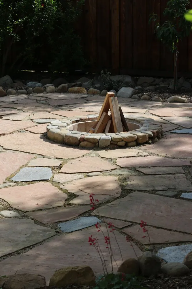 Professional garden landscaping experts serving Ashland, OR - Elemental Landscapes