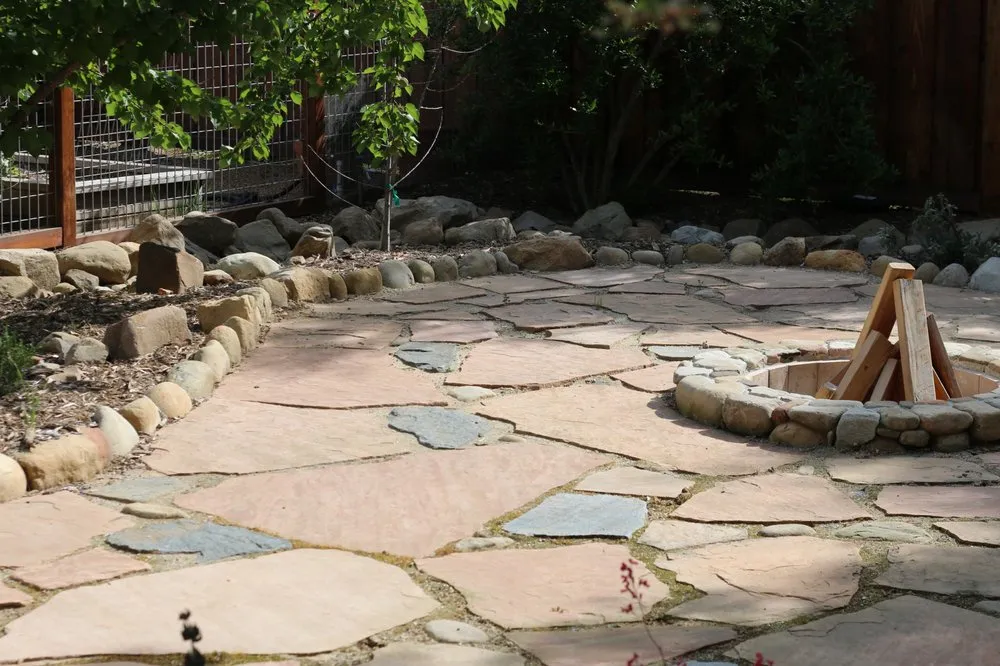 Affordable lawn care service in Ashland, OR - Elemental Landscapes