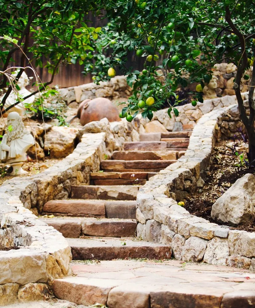 Top-rated garden landscaping in Ashland, OR - Elemental Landscapes