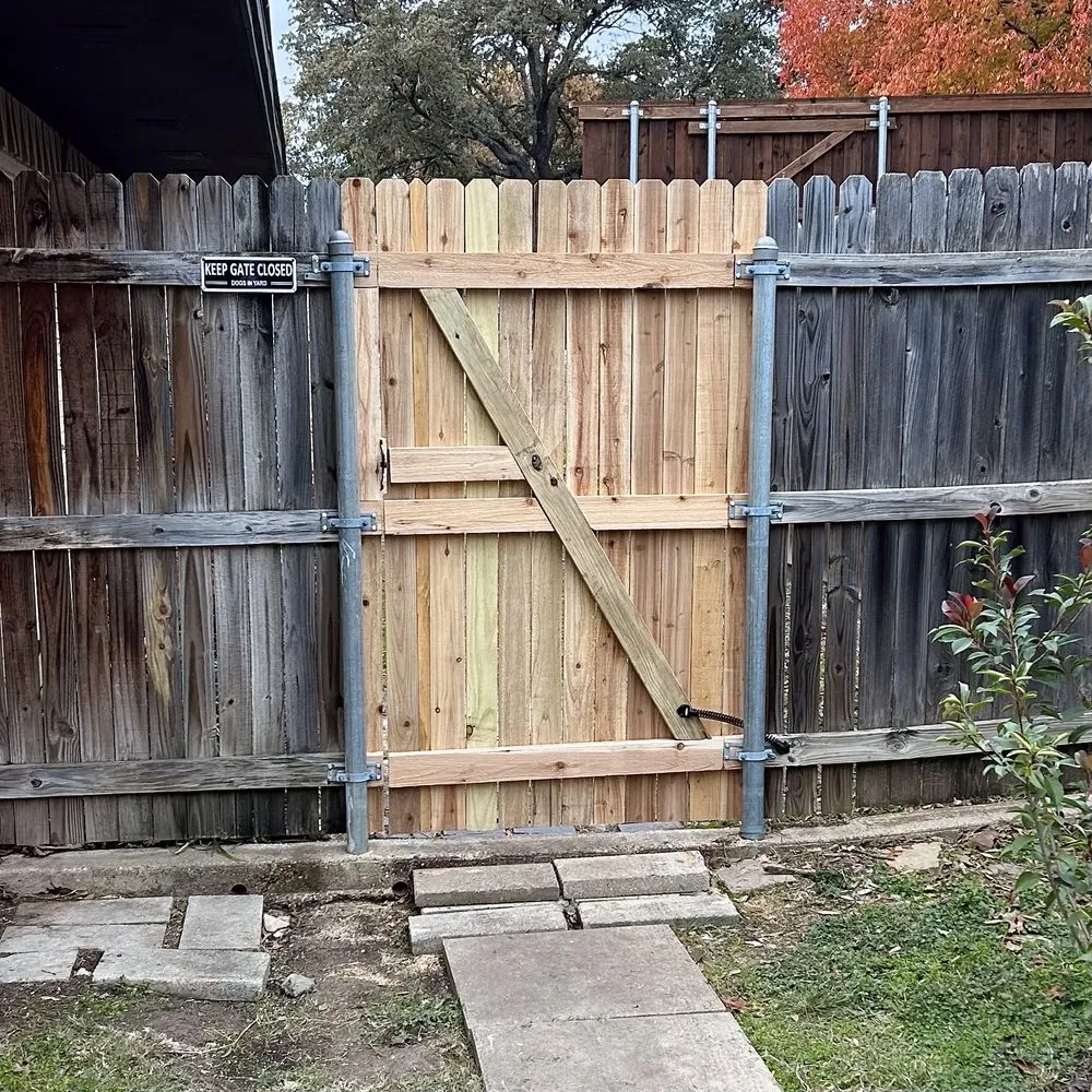 Custom lawn care service in North Richland Hills, TX by Elemental Outdoor Fence & Lawn