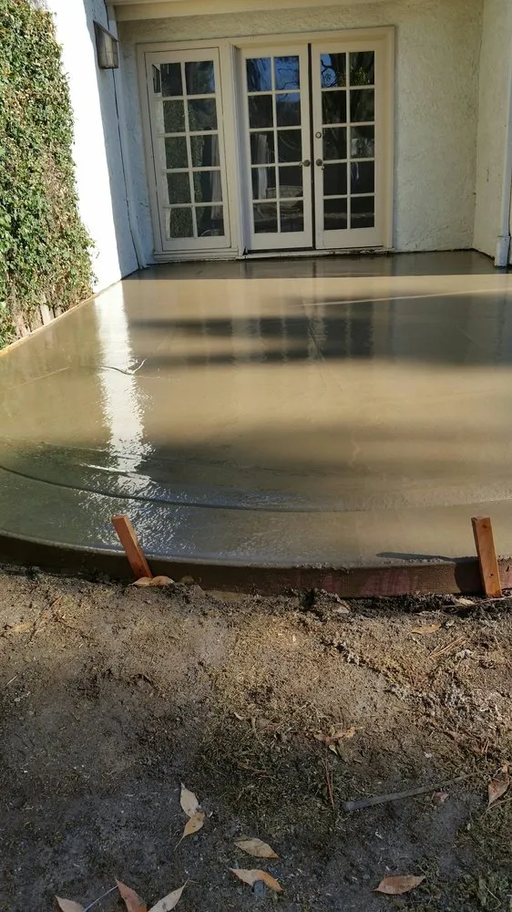 Trusted yard cleanup service in Ventura, CA by Elements and Solutions Landscape