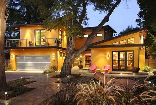 Expert landscape design in Menlo Park, CA by Elements Landscape