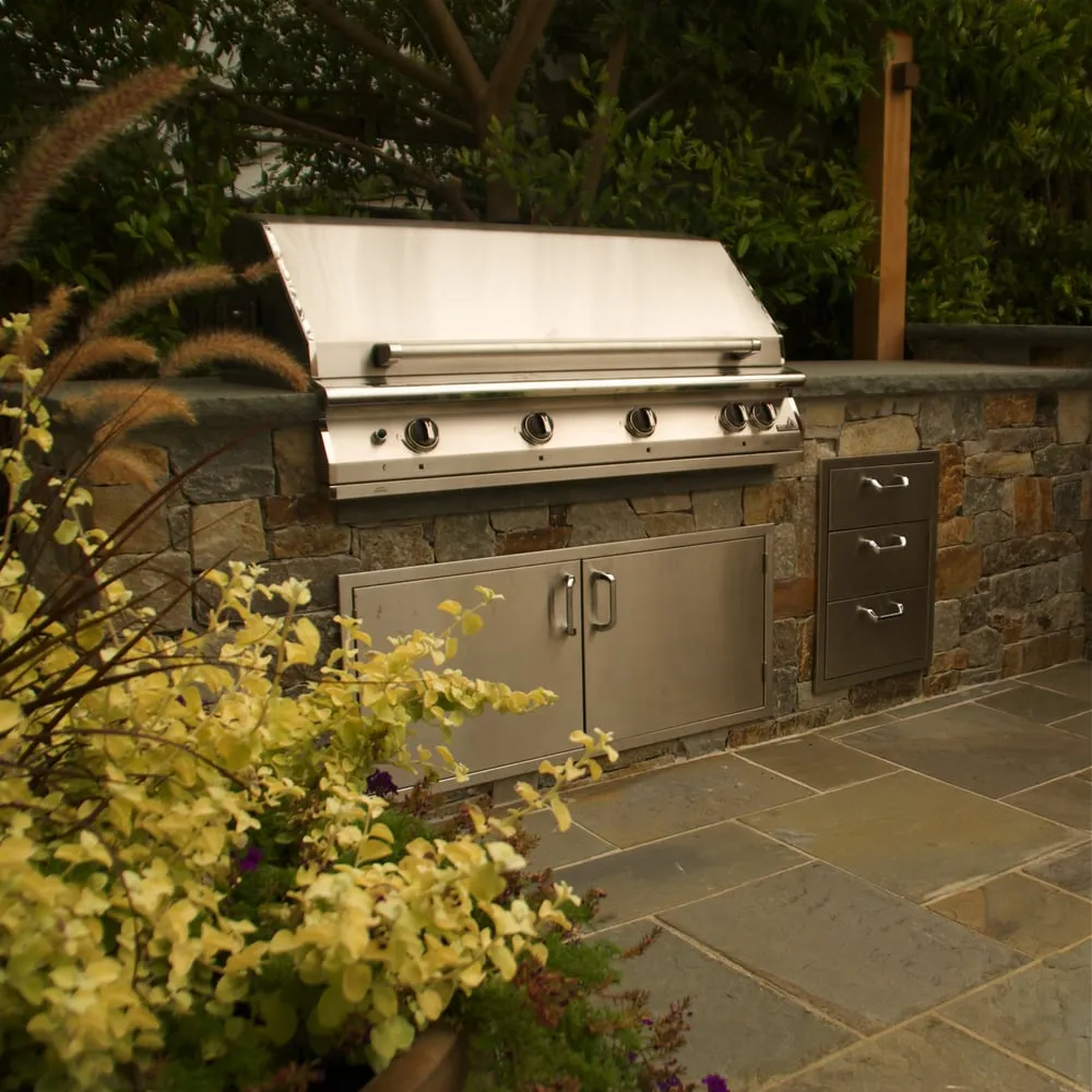 Affordable lawn care service experts serving Menlo Park, CA - Elements Landscape