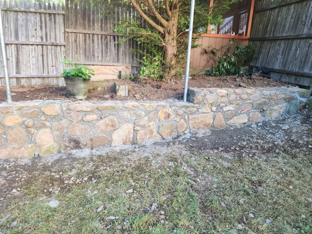 Top-rated yard maintenance in East Haven, CT by Elephant Ears Landscaping