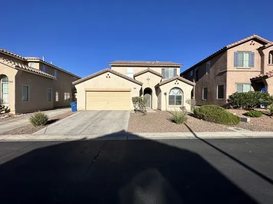 Elevate Land Care Logo