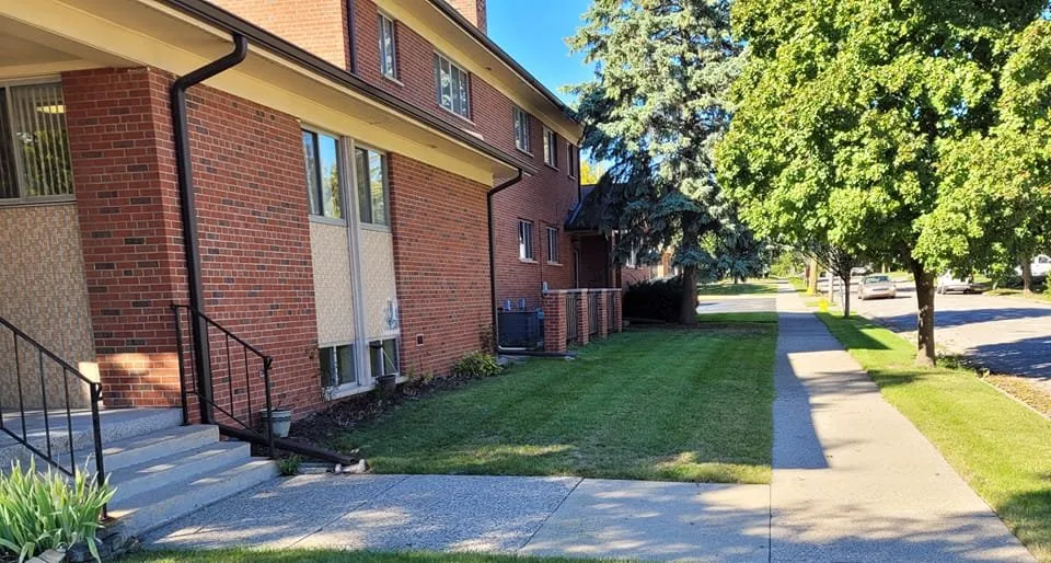 Custom garden landscaping in Lansing, MI by Elevate Landscaping