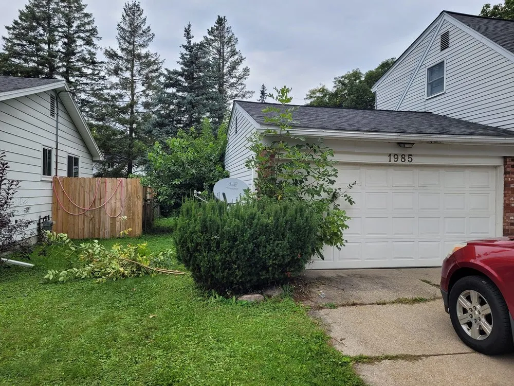 Custom residential landscaping experts serving Lansing, MI - Elevate Landscaping